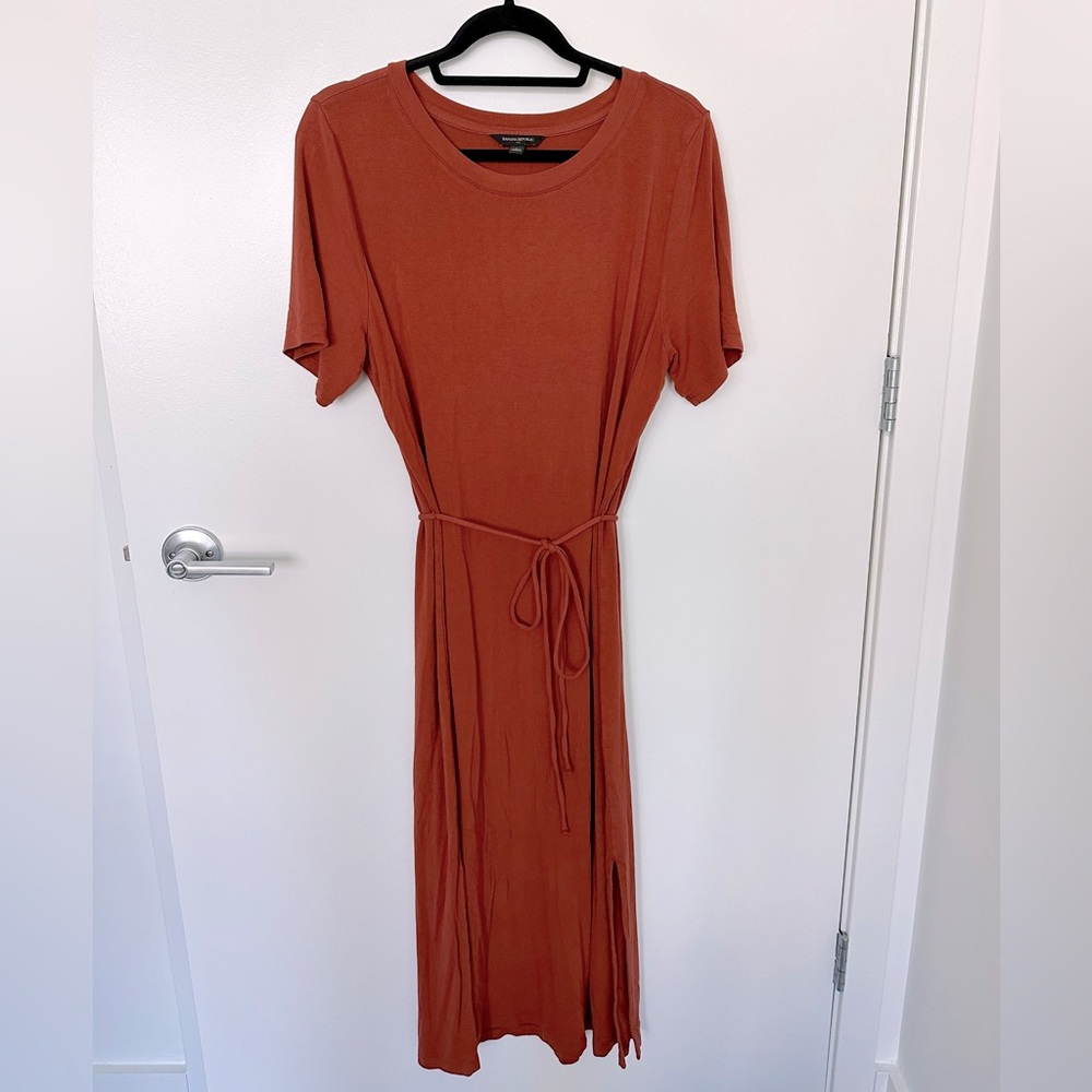 Banana Republic Midi T-shirt Dress
